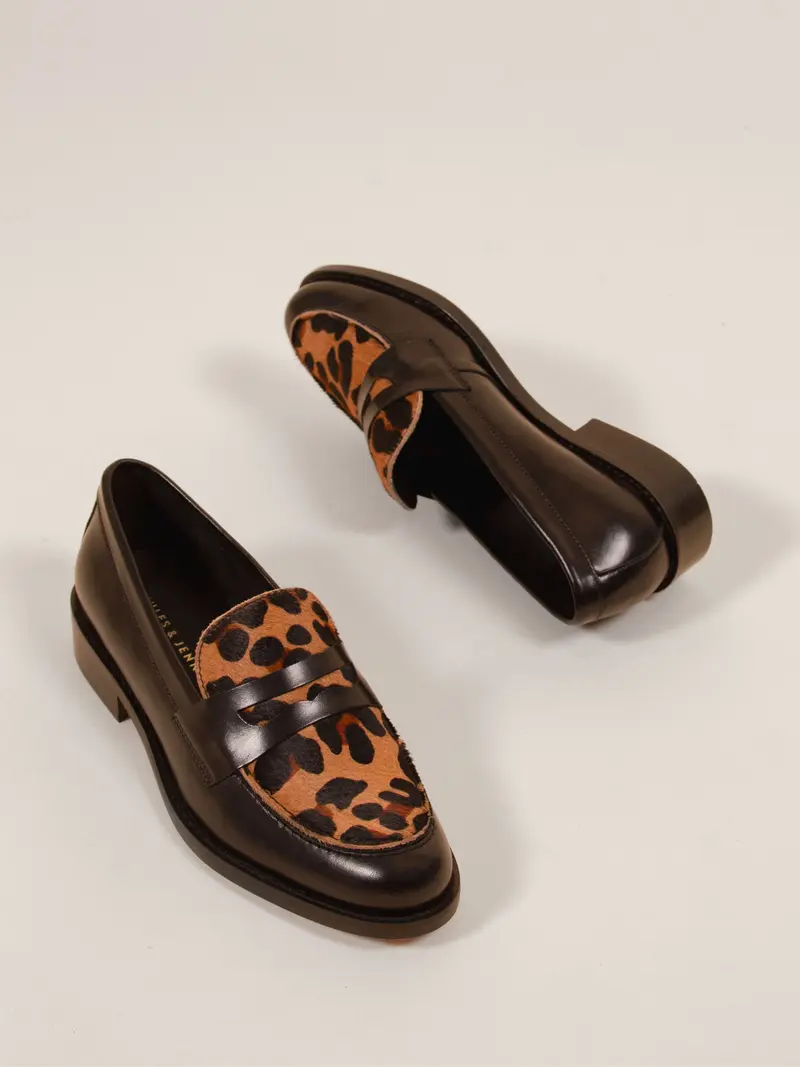 Mocassins cuir noir léopard