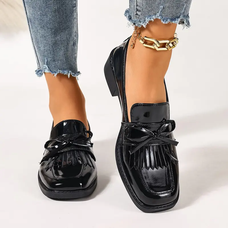 Mocassins femme à talon épais – Pampilles et nœud