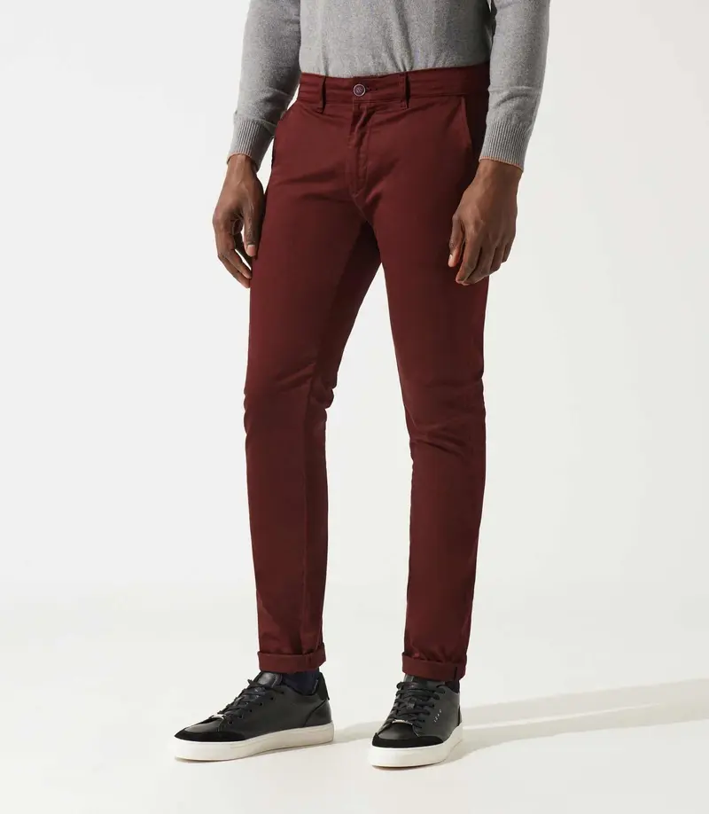 Pantalon chino satin bordeaux VANAMABT