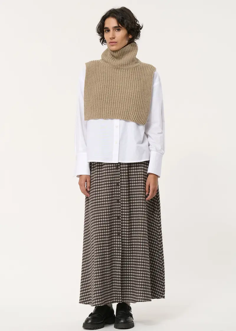 Plastron taupe col roulé