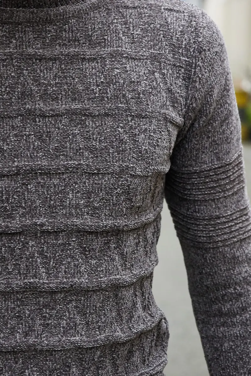 Pull col roulé gris foncé homme