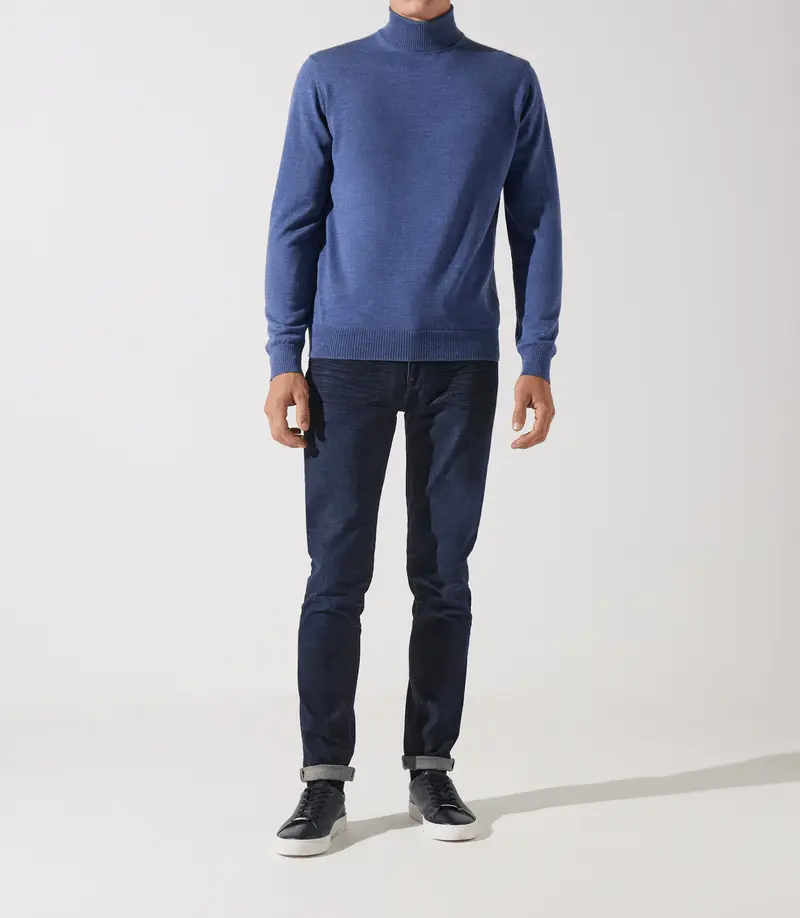 Pull col roulé indigo 100% mérinos
