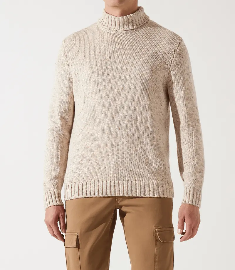 Pull col roulé neps écru