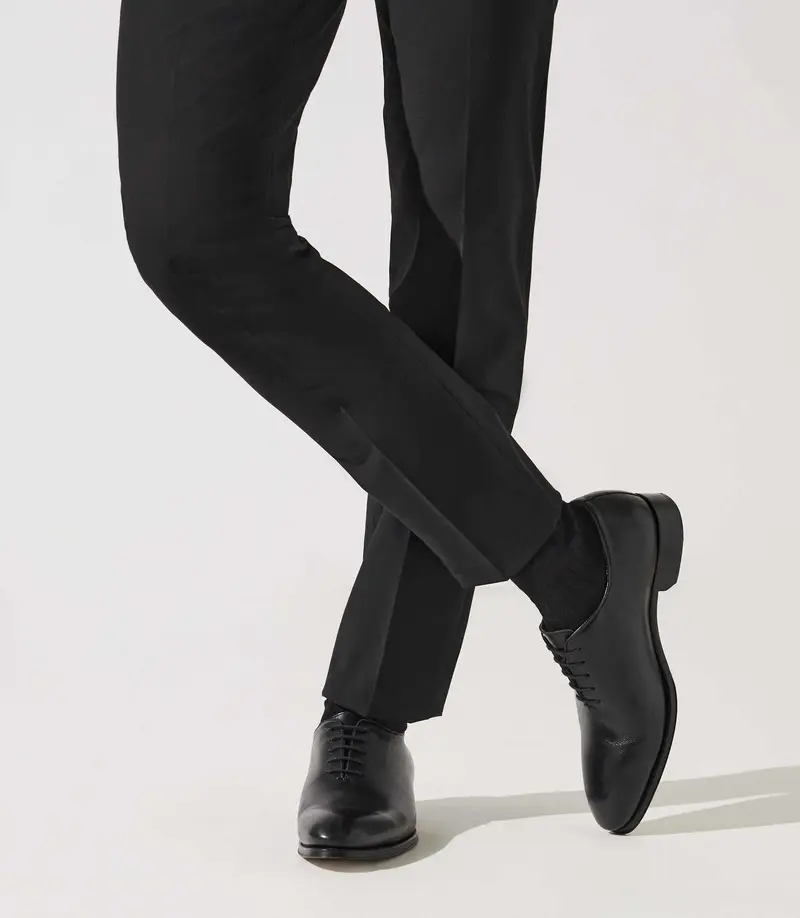 Richelieu en cuir noir OTHELO