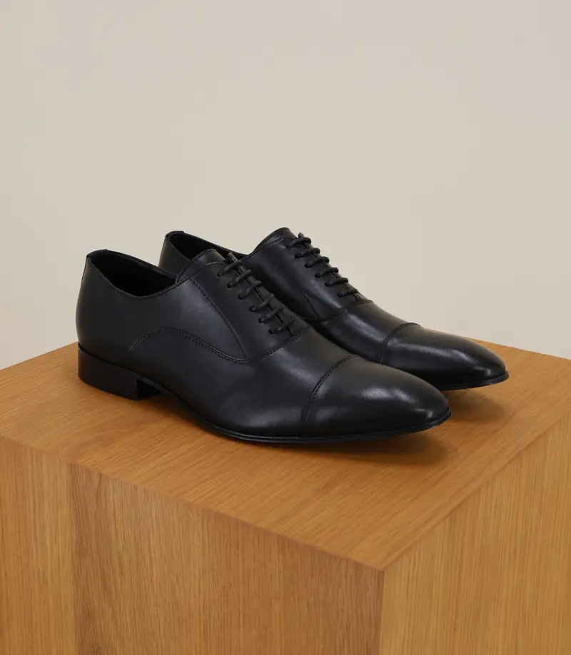 Richelieu en cuir noire
