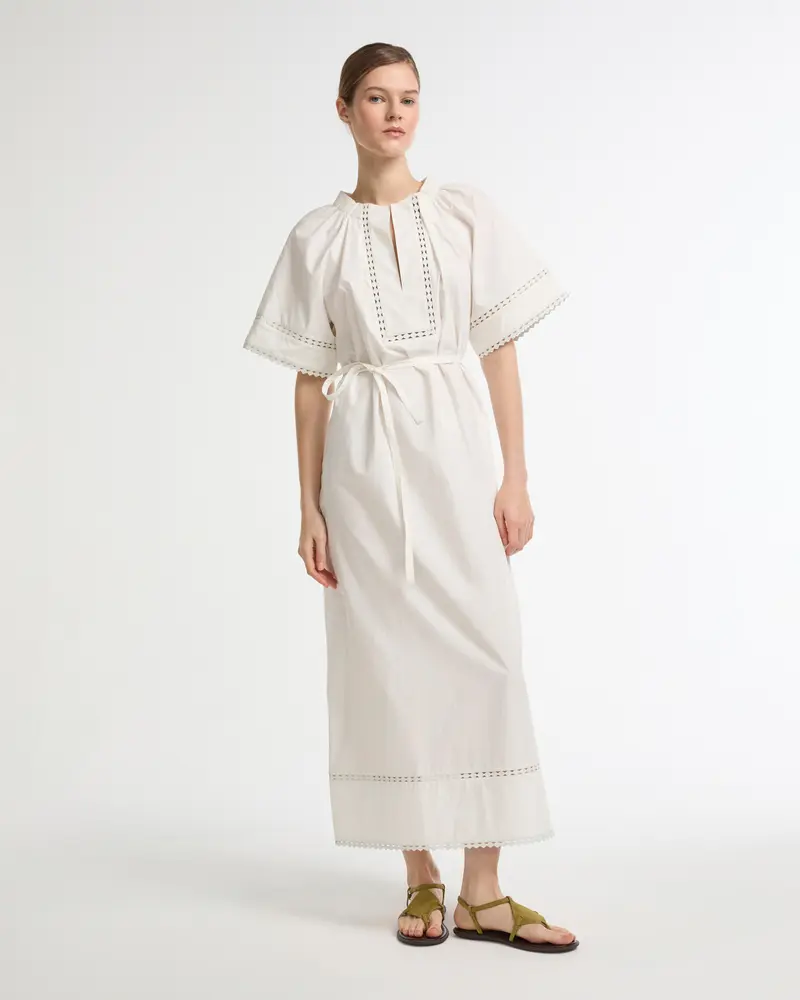 Robe à manches courtes en popeline de coton et détails cuirs