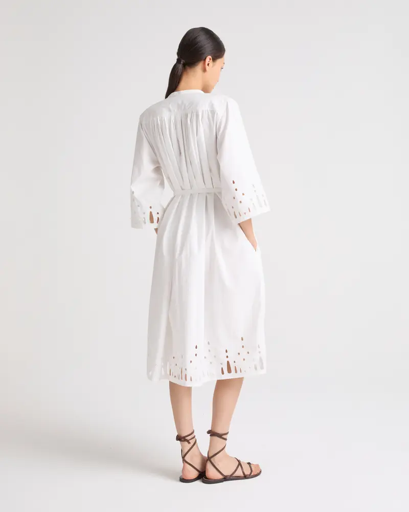 Robe en popeline de coton avec broderie anglaise
