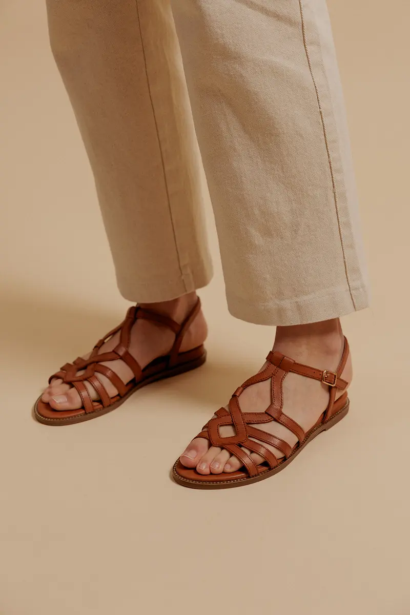 SABINE - Sandale Plate en Cuir Camel