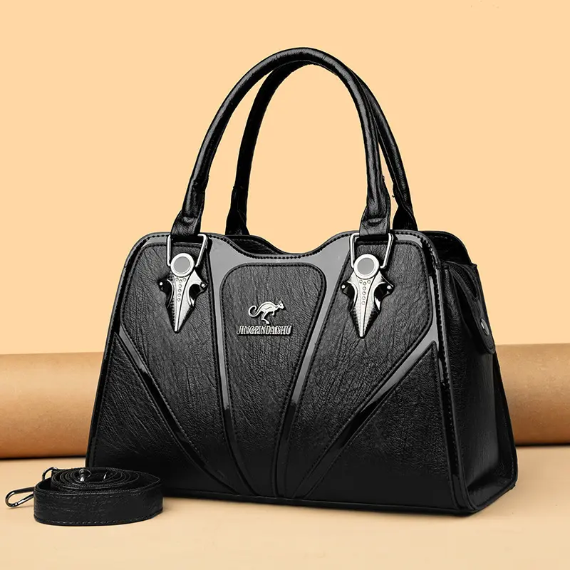Sac à main femme rétro en simili cuir – Détails contrastés