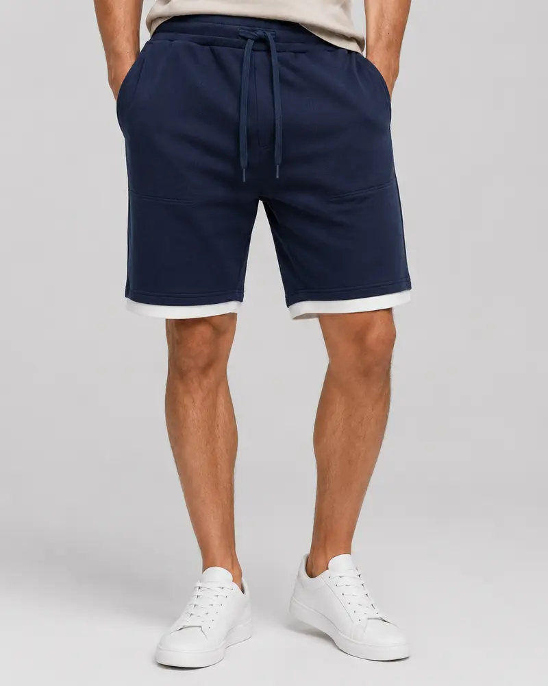 Short homme marine à taille élastiquée