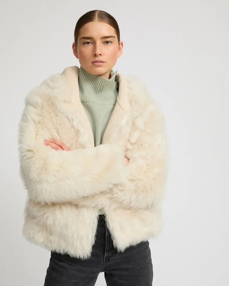 Short hooded jacket in Toscana Folk lambskin