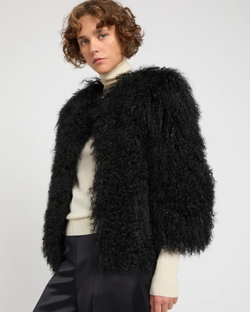 Short jacket in Mongolian lamb
