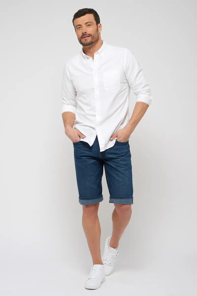 Short jean recyclé - Coupe droite - Ton foncé