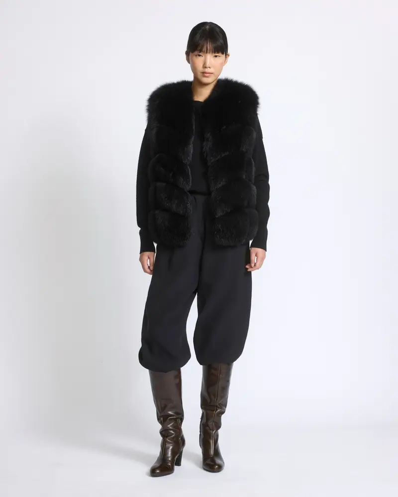 Sleeveless fox fur vest
