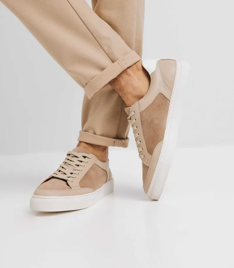 Sneakers en cuir beige