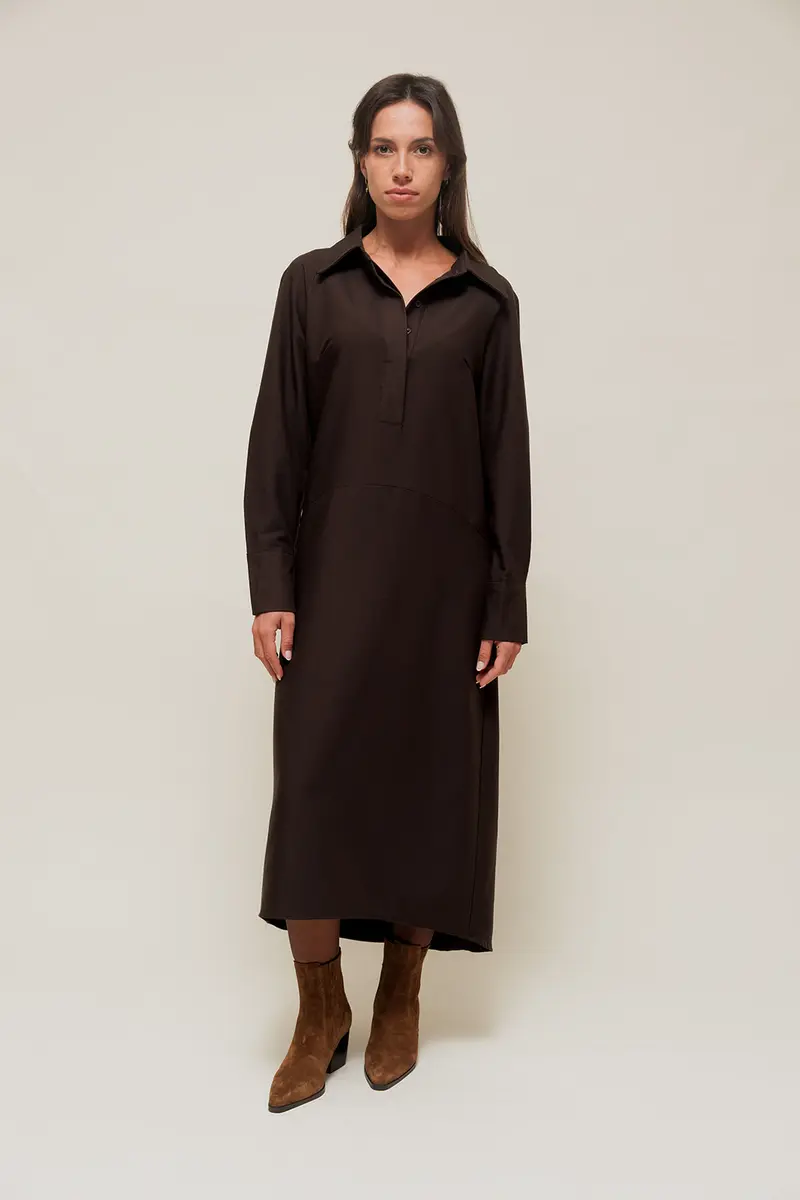 SORIANA - Robe Longue Noire Esprit Chemise Marron