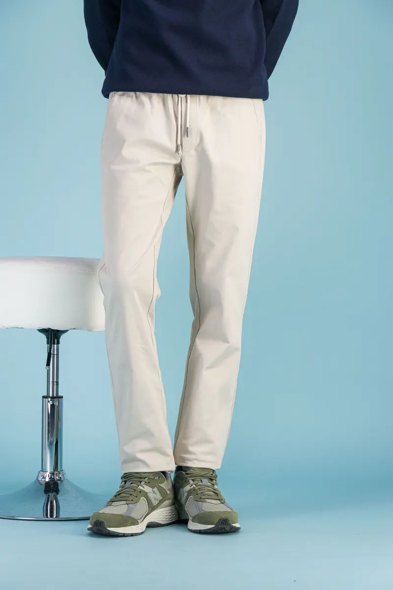 Sporty city pant beige clair