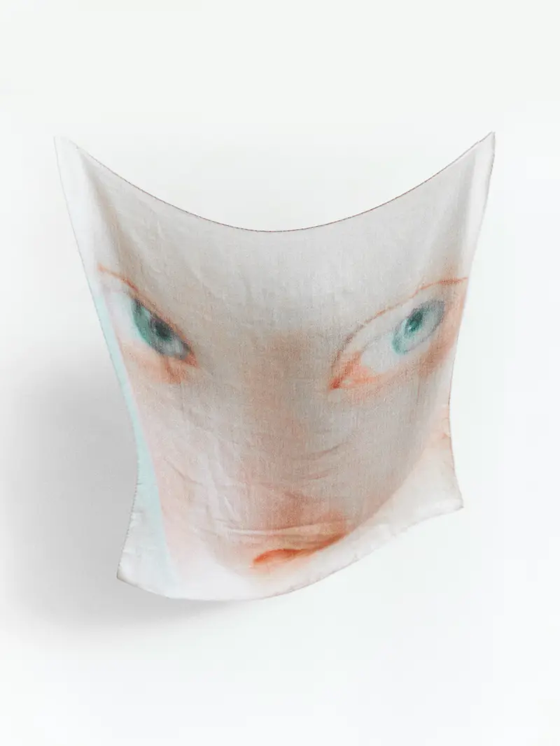 SQUARE SCARF - SERIE 1 - CASHSILK - EYES 2