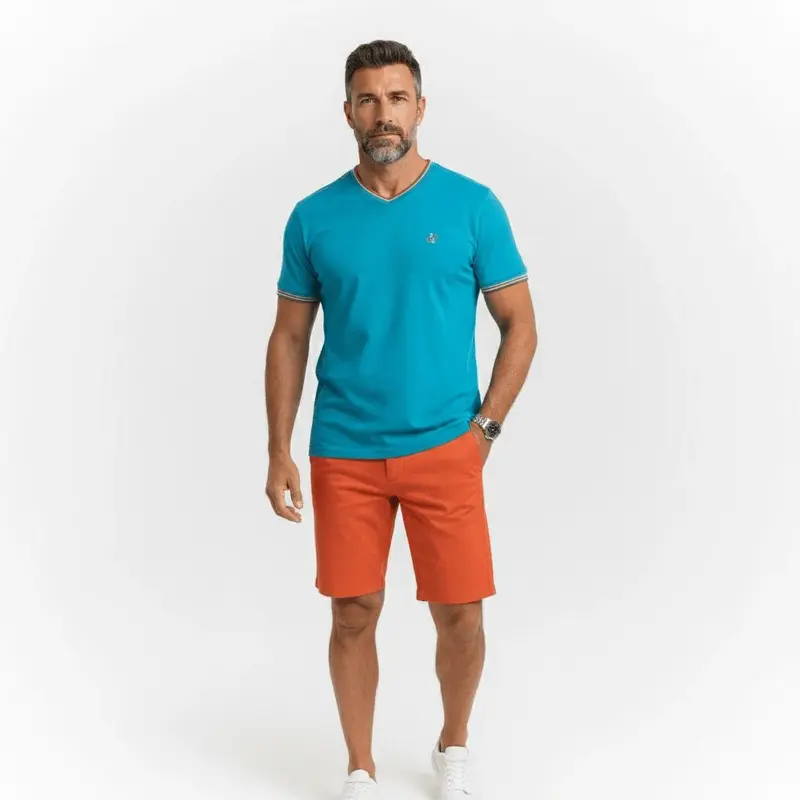 T-shirt bleu turquoise col V