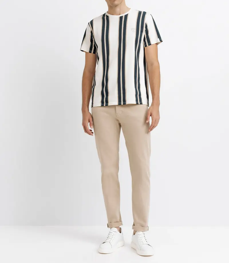 T-shirt camel