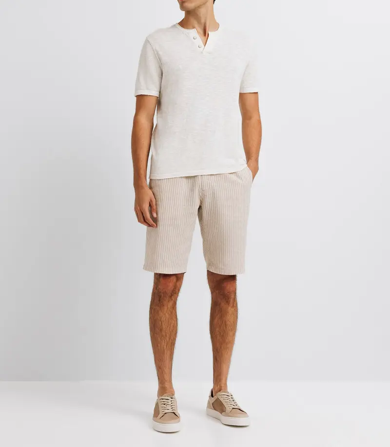 T-shirt en lin col boutonné écru
