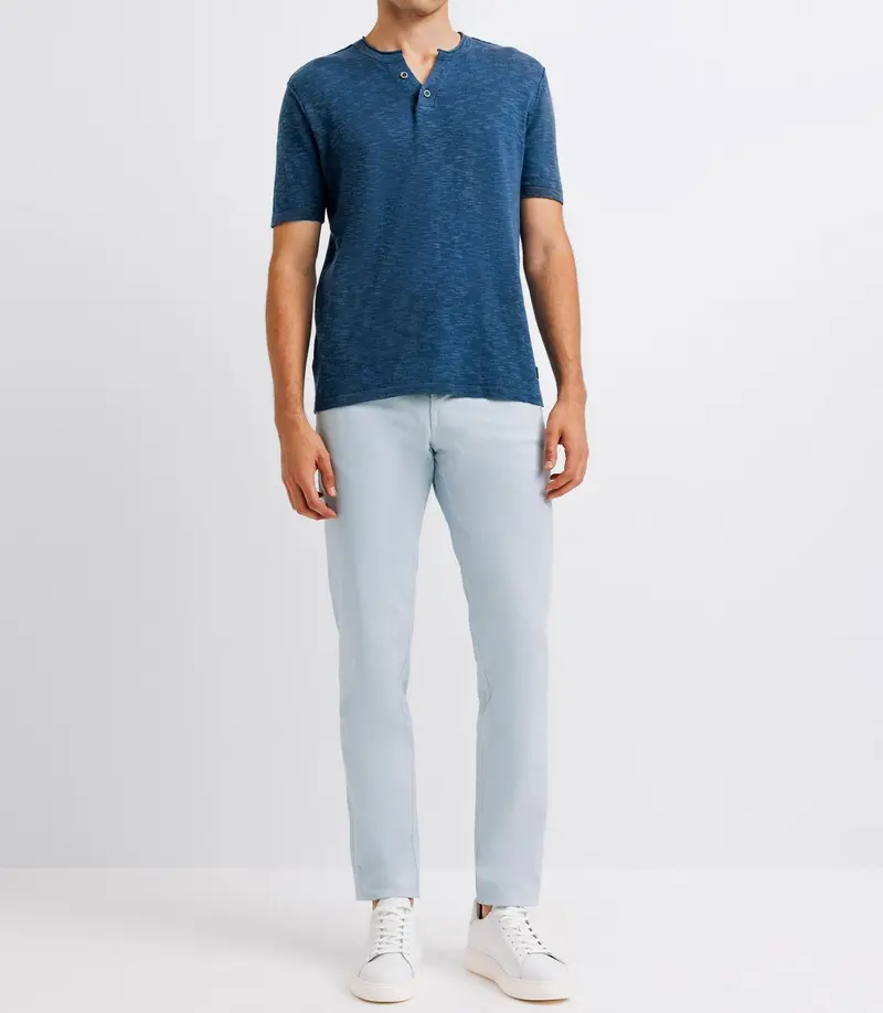 T-shirt en lin col boutonné marine