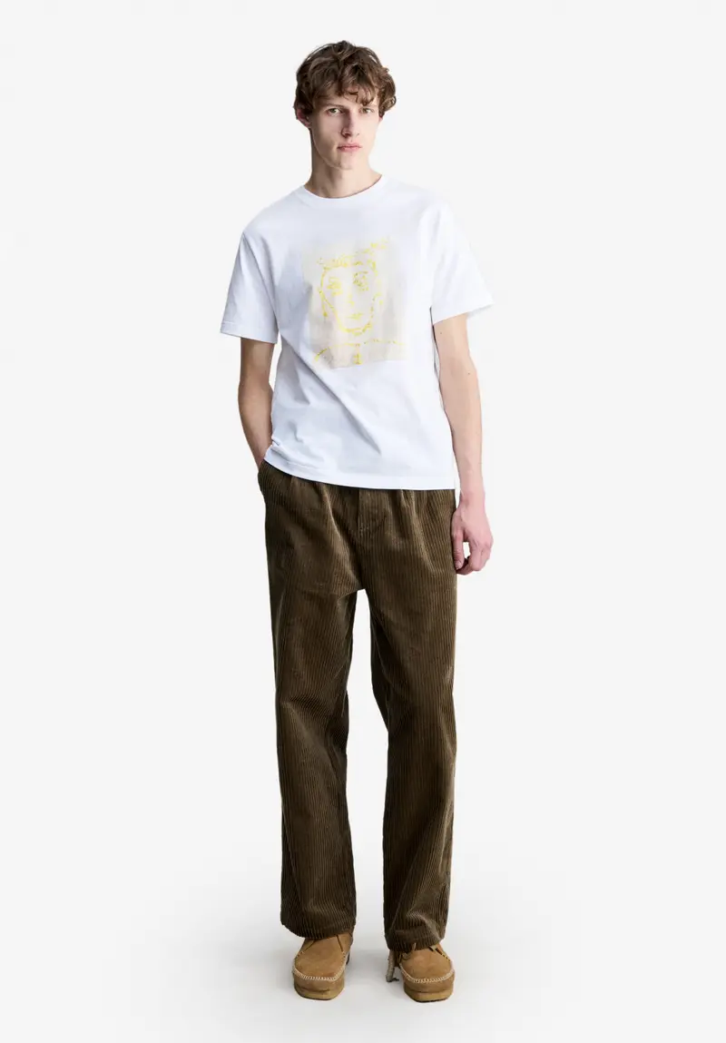T-Shirt mit einem Porträt von Jean