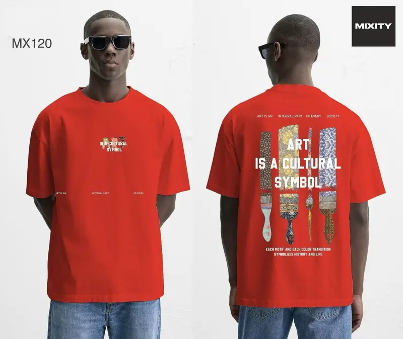 T-shirt oversize artistique