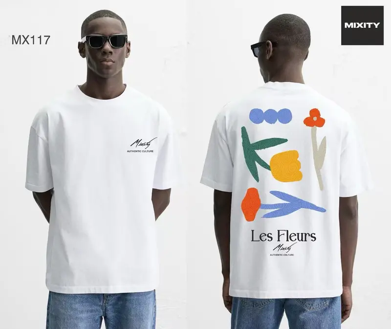T-shirt oversize artistique