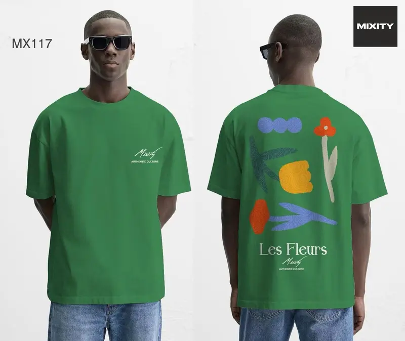T-shirt oversize artistique