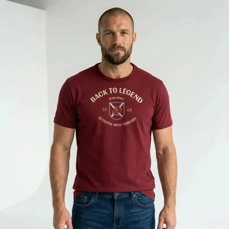 T-shirt rouge col rond