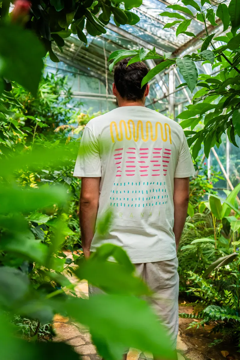 T-shirt Travel