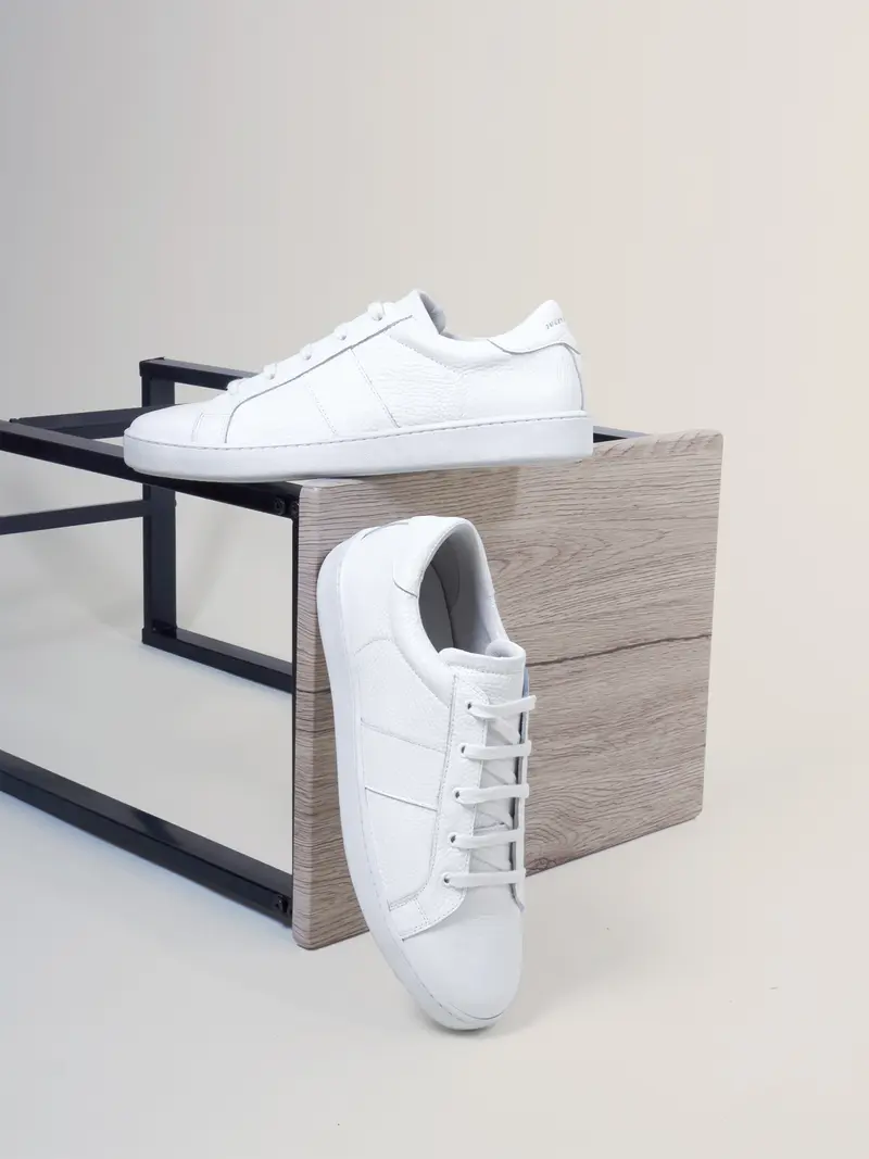 Tennis lacet cuir grainé blanc