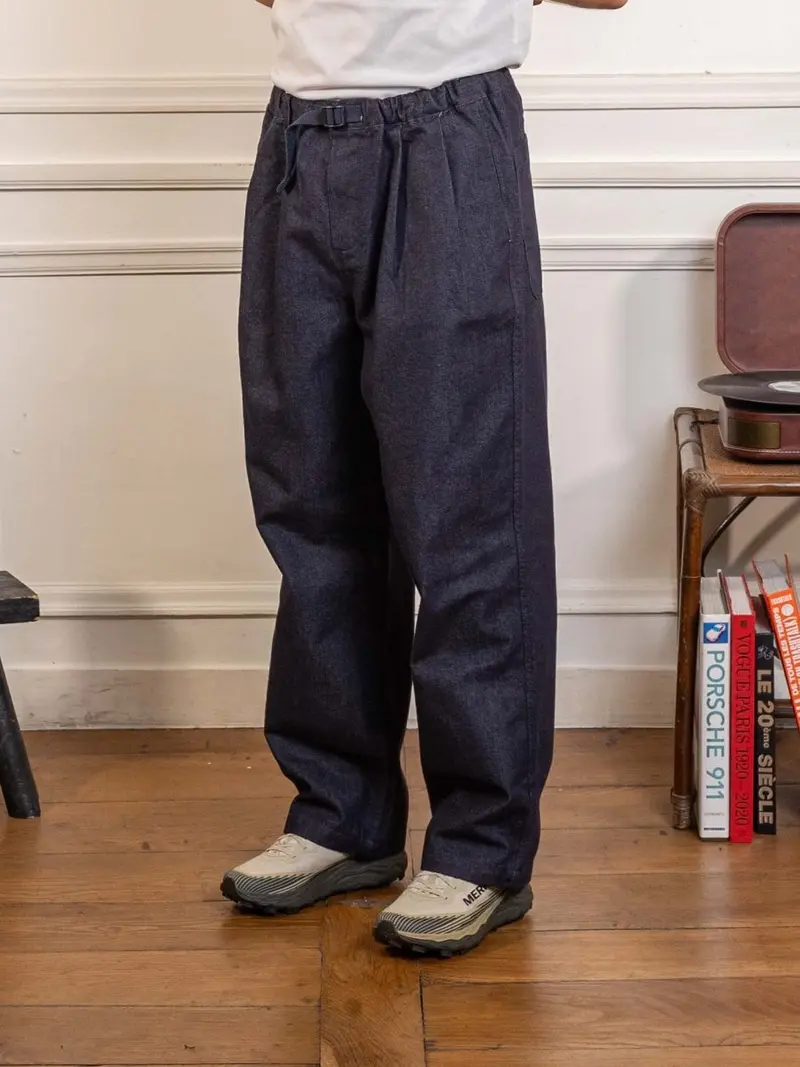 Two Tuck Wide Denim Pants Deep Indigo