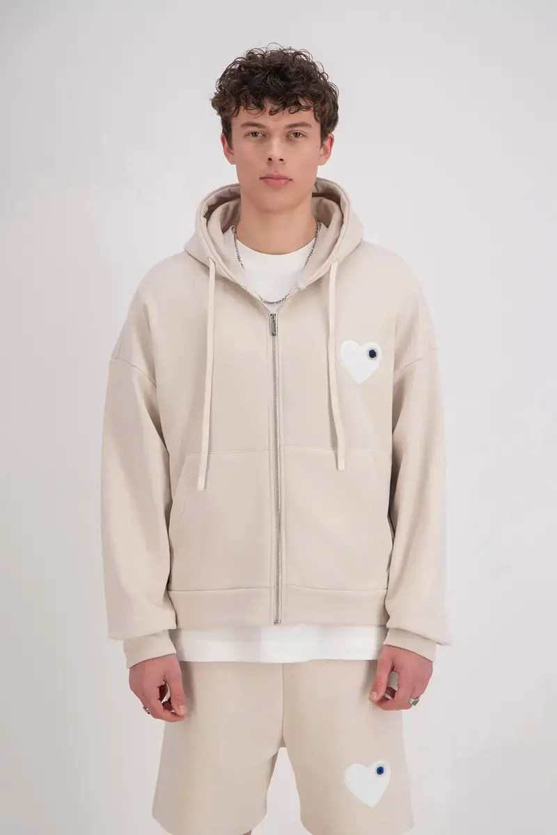 Veste Beige Coeur Blanc avec capuche et fermeture Zip