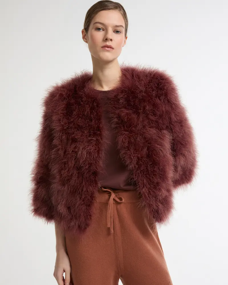 Veste courte en plumes