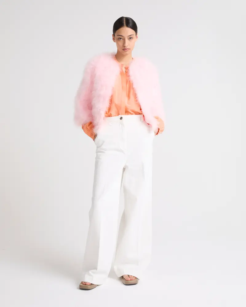 Veste courte en plumes