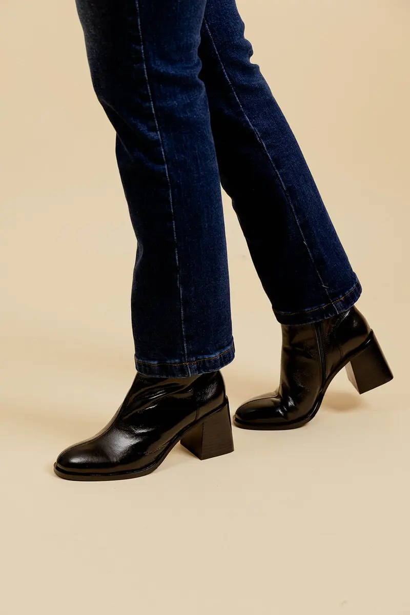 VICTORIA - Bottines en cuir Noir